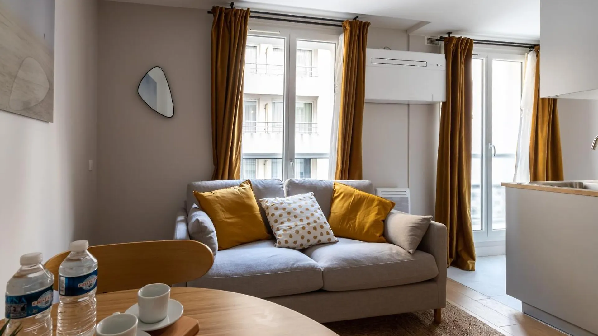 Relax In A Contemporary Designer Apartment Paris